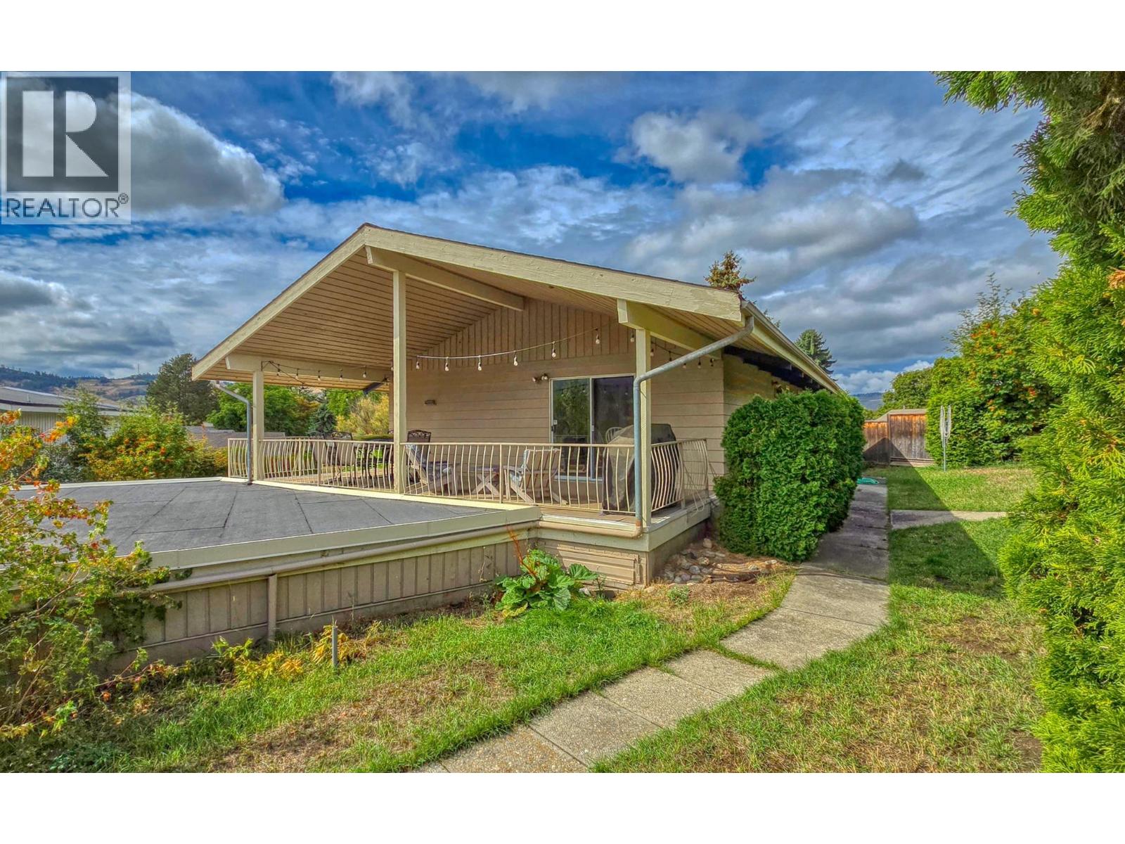 9109 Husband Road Property Photo 10