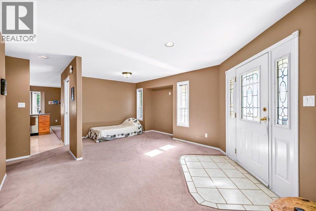 1122 11th Avenue Property Photo 18