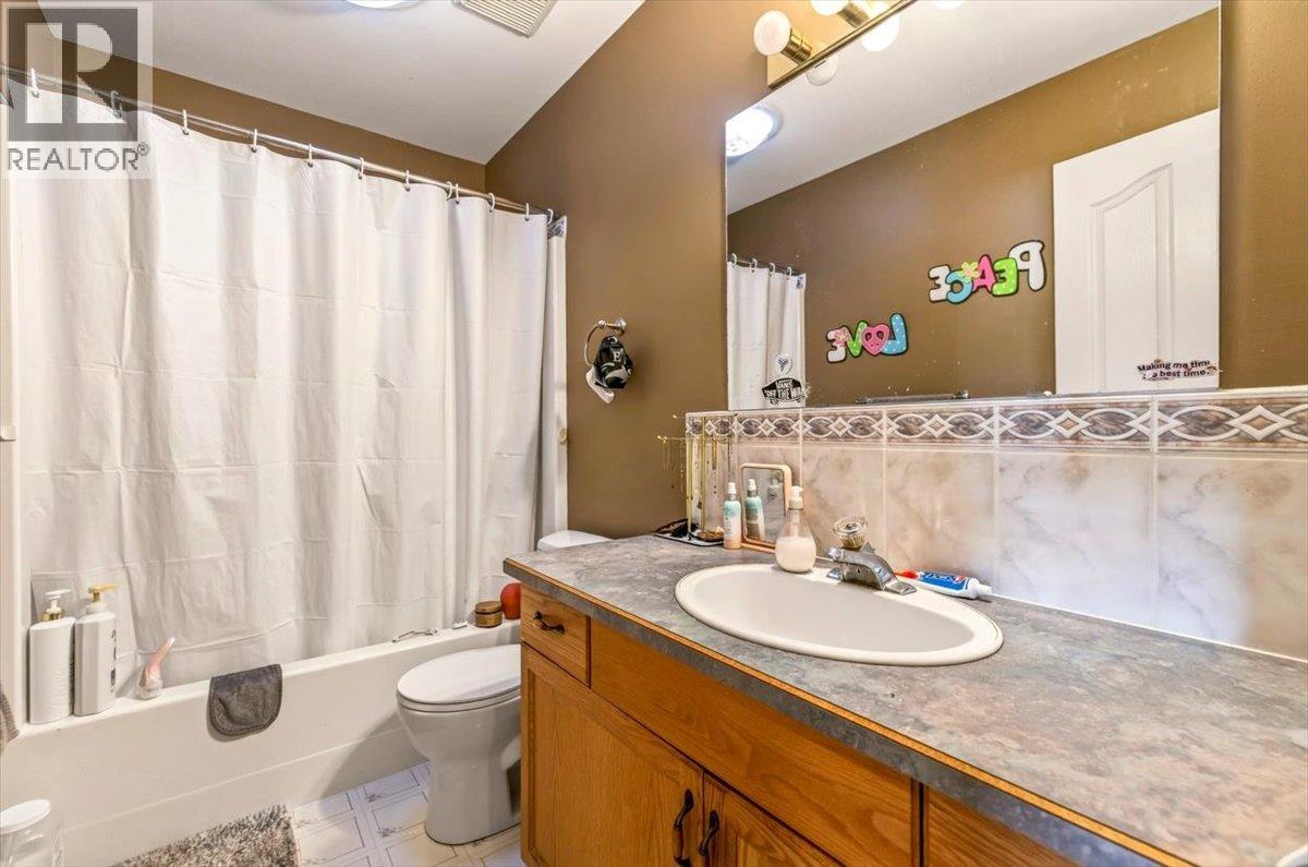1122 11th Avenue Property Photo 42