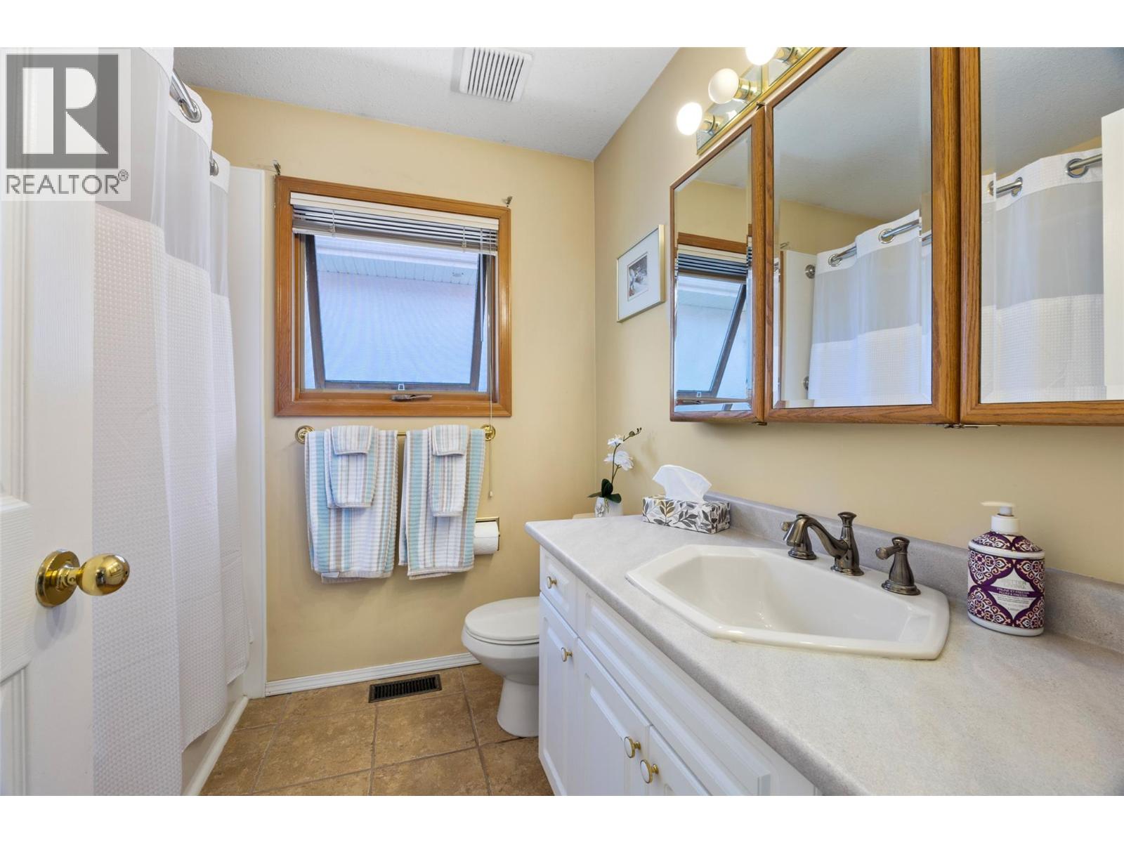 199 Coppertree Court Property Photo 30