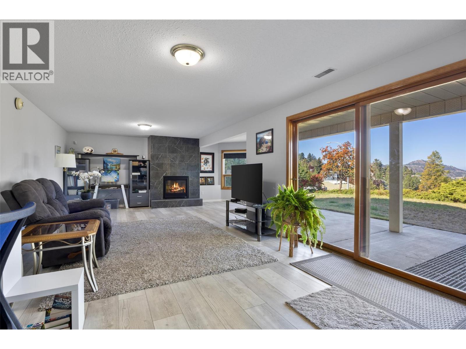 199 Coppertree Court Property Photo 31