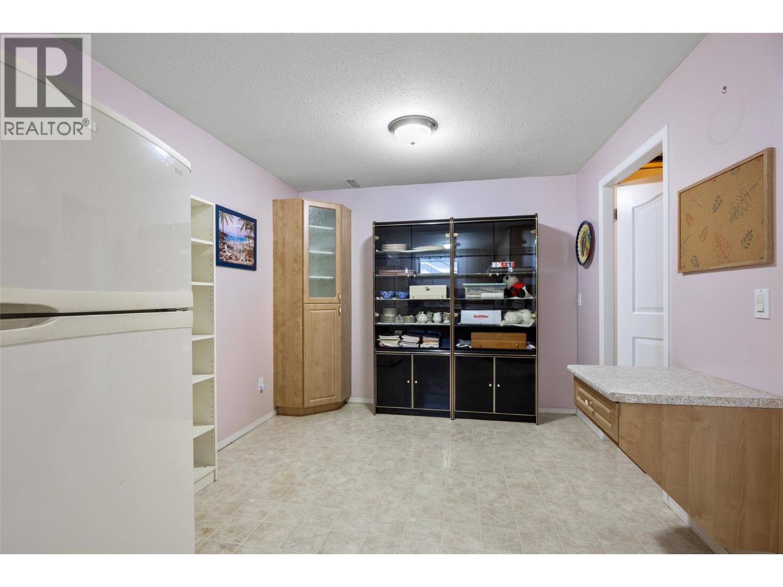 199 Coppertree Court Property Photo 47