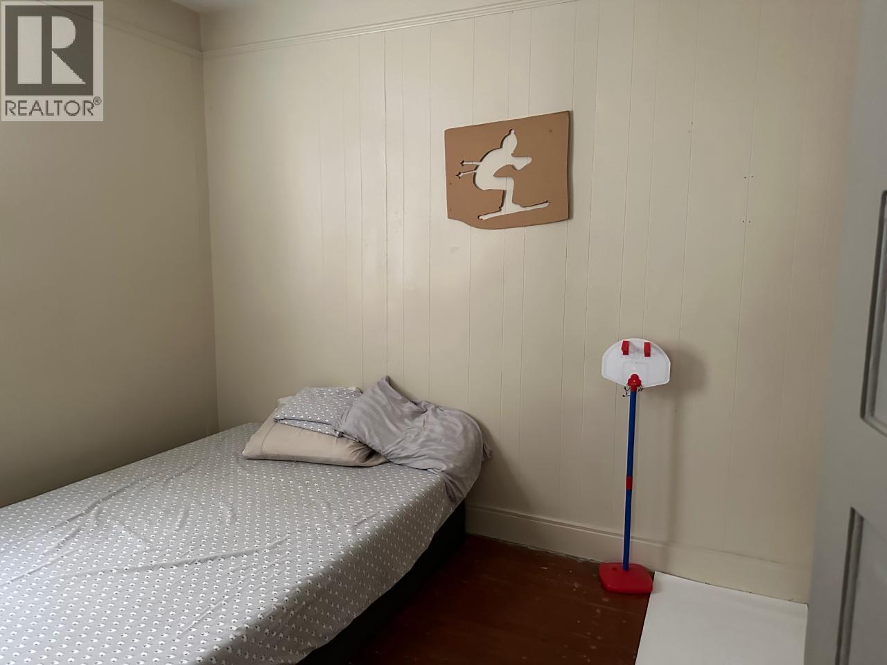 411 Latimer Street Property Photo 7