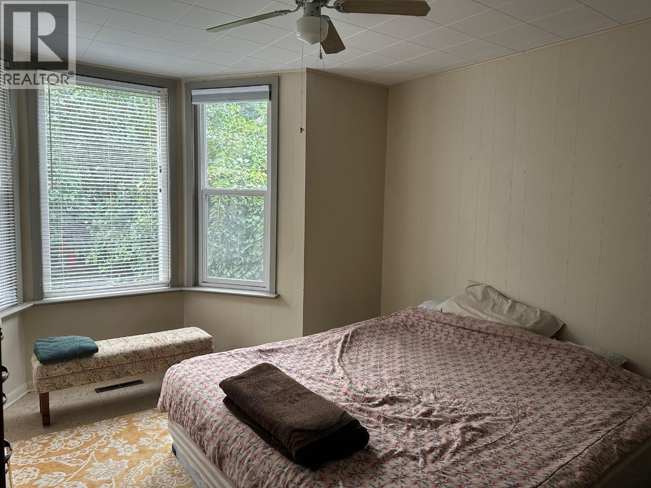 411 Latimer Street Property Photo 8