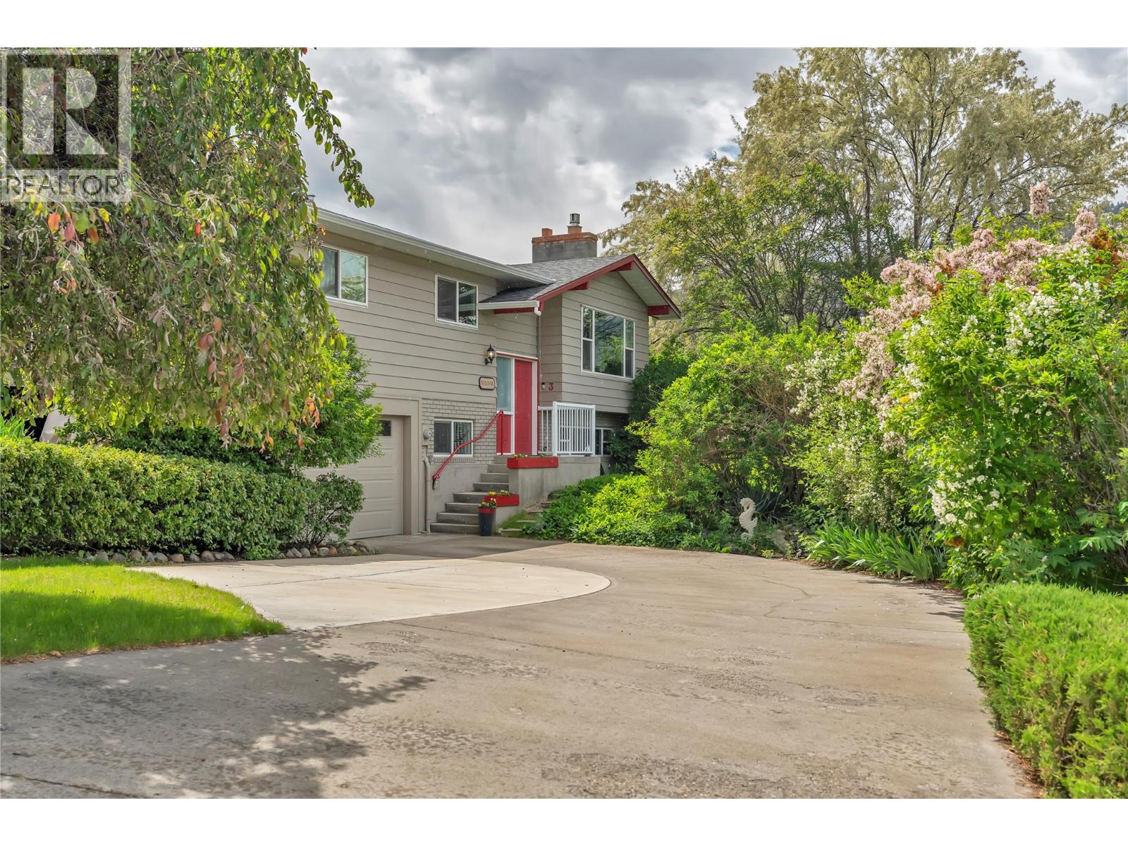 3 Dogwood Place Property Photo 1