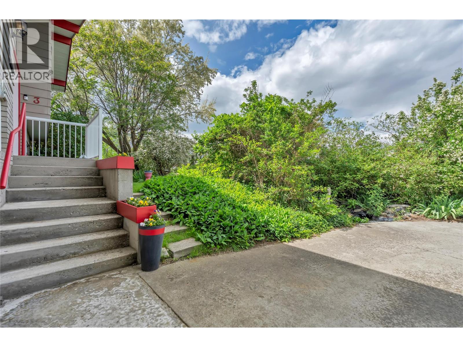 3 Dogwood Place Property Photo 36