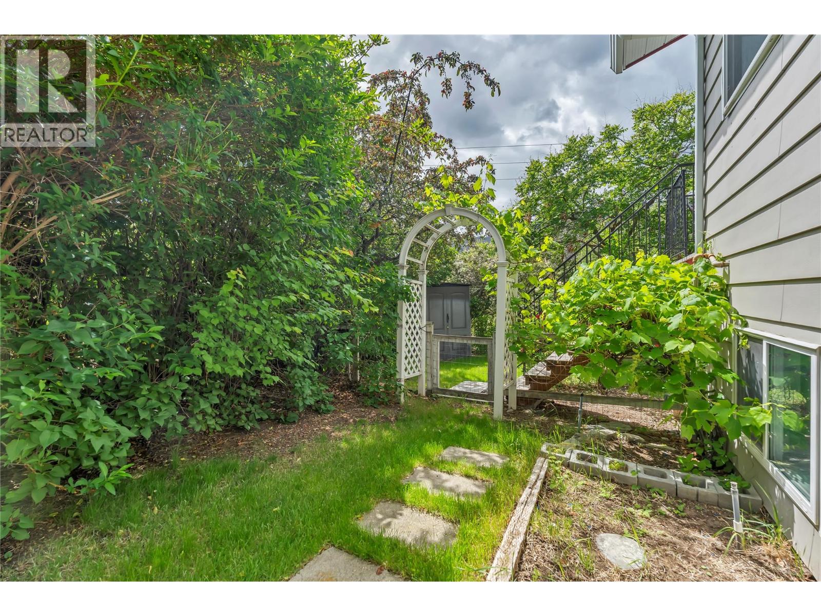 3 Dogwood Place Property Photo 42