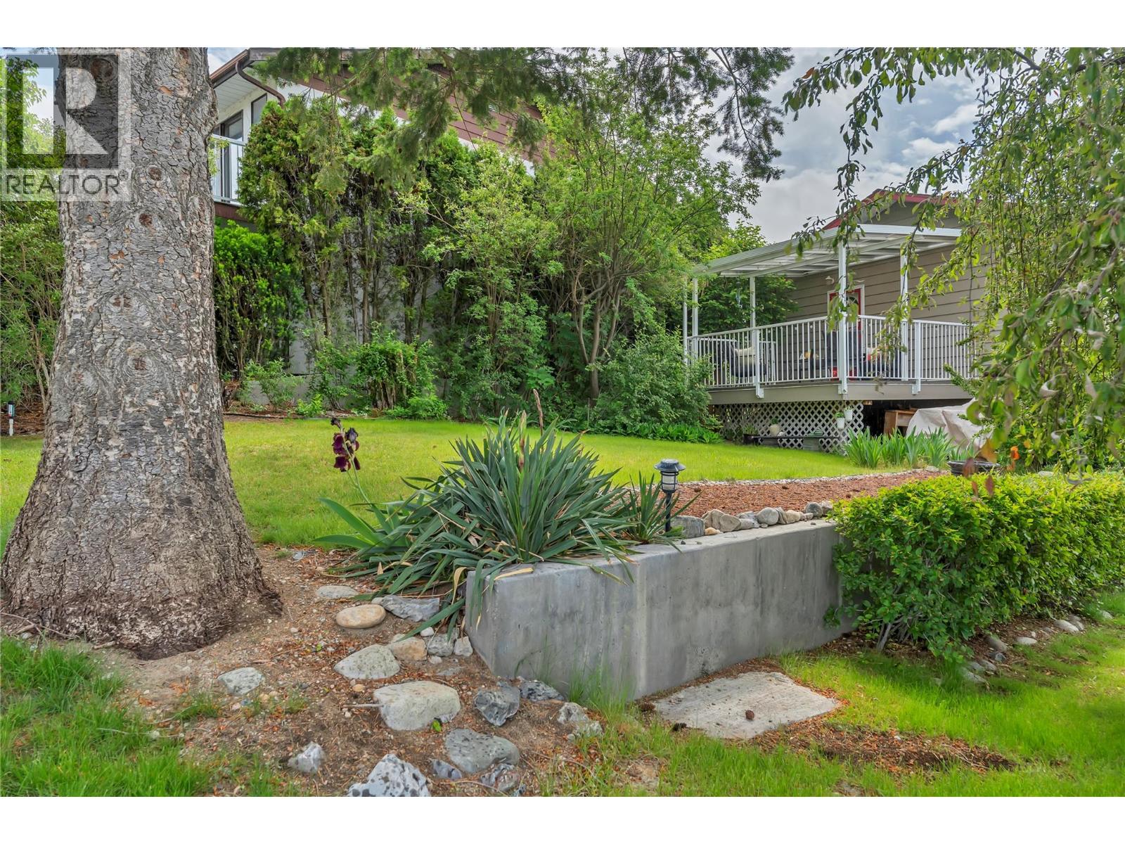 3 Dogwood Place Property Photo 43