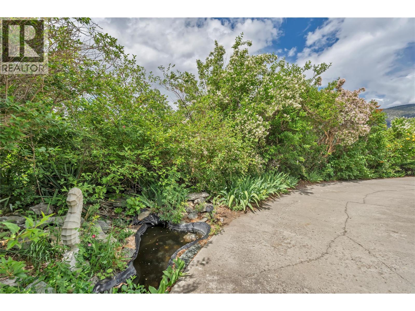 3 Dogwood Place Property Photo 63