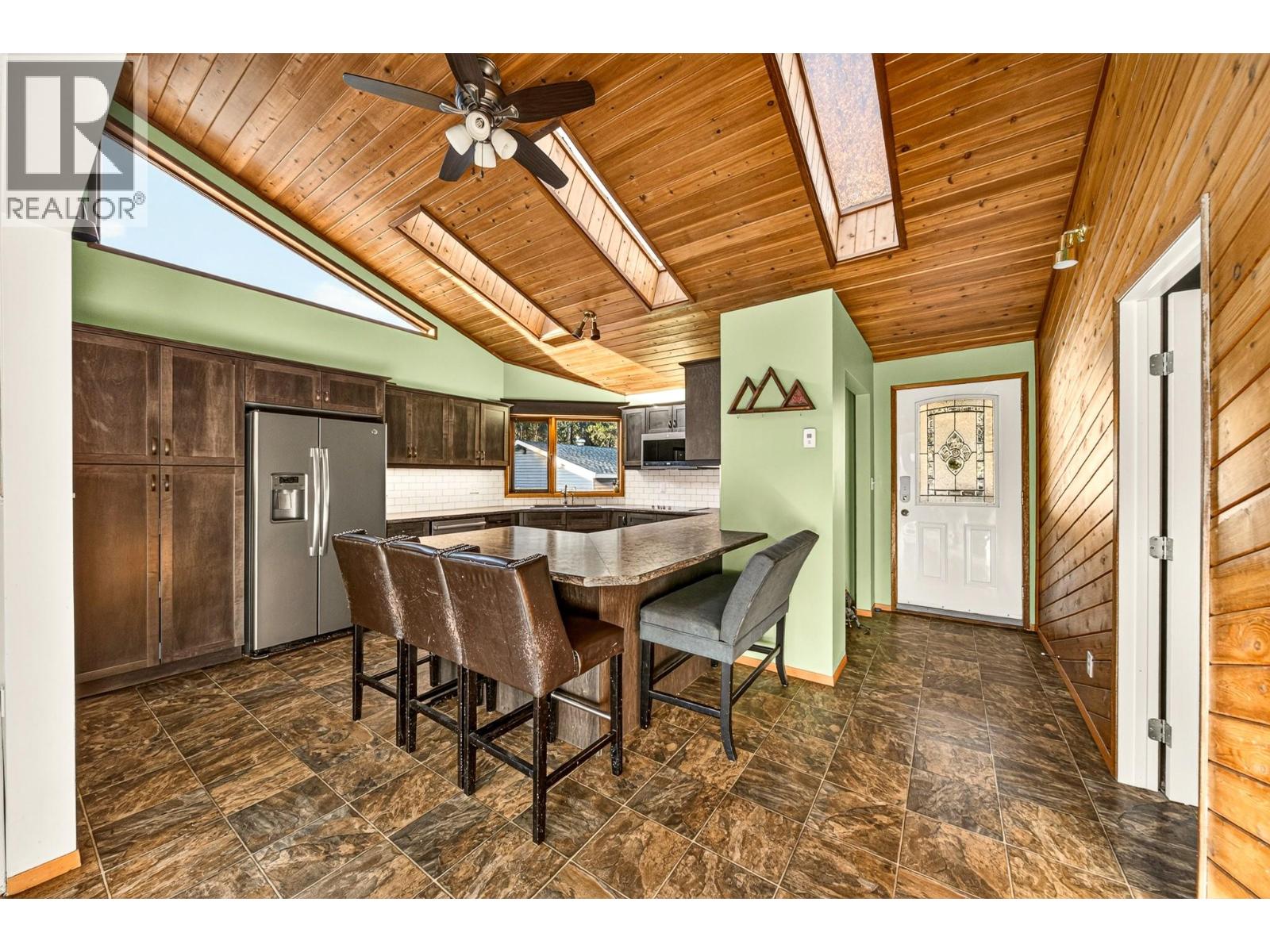 407 Maple Street Property Photo 11