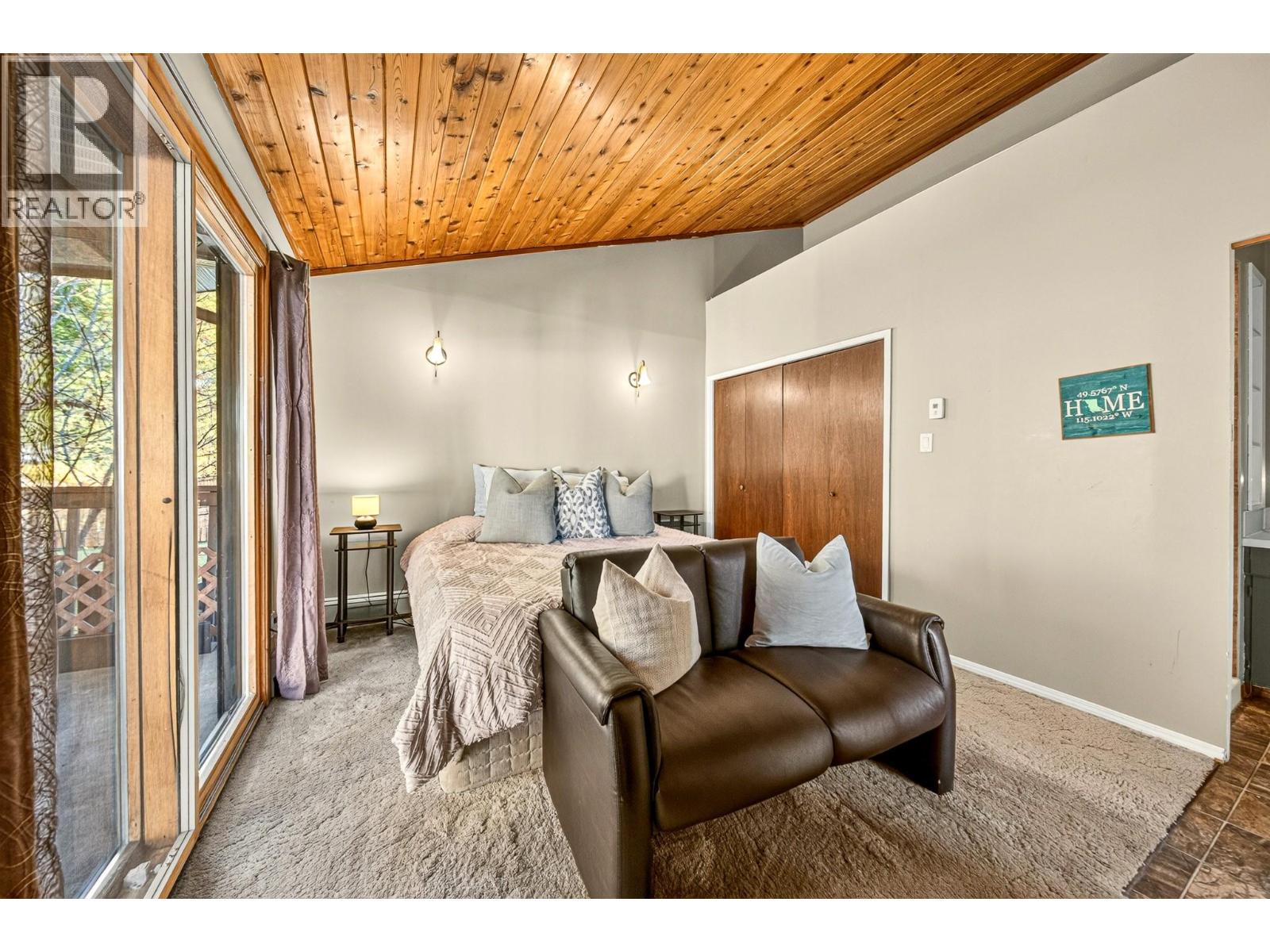 407 Maple Street Property Photo 25