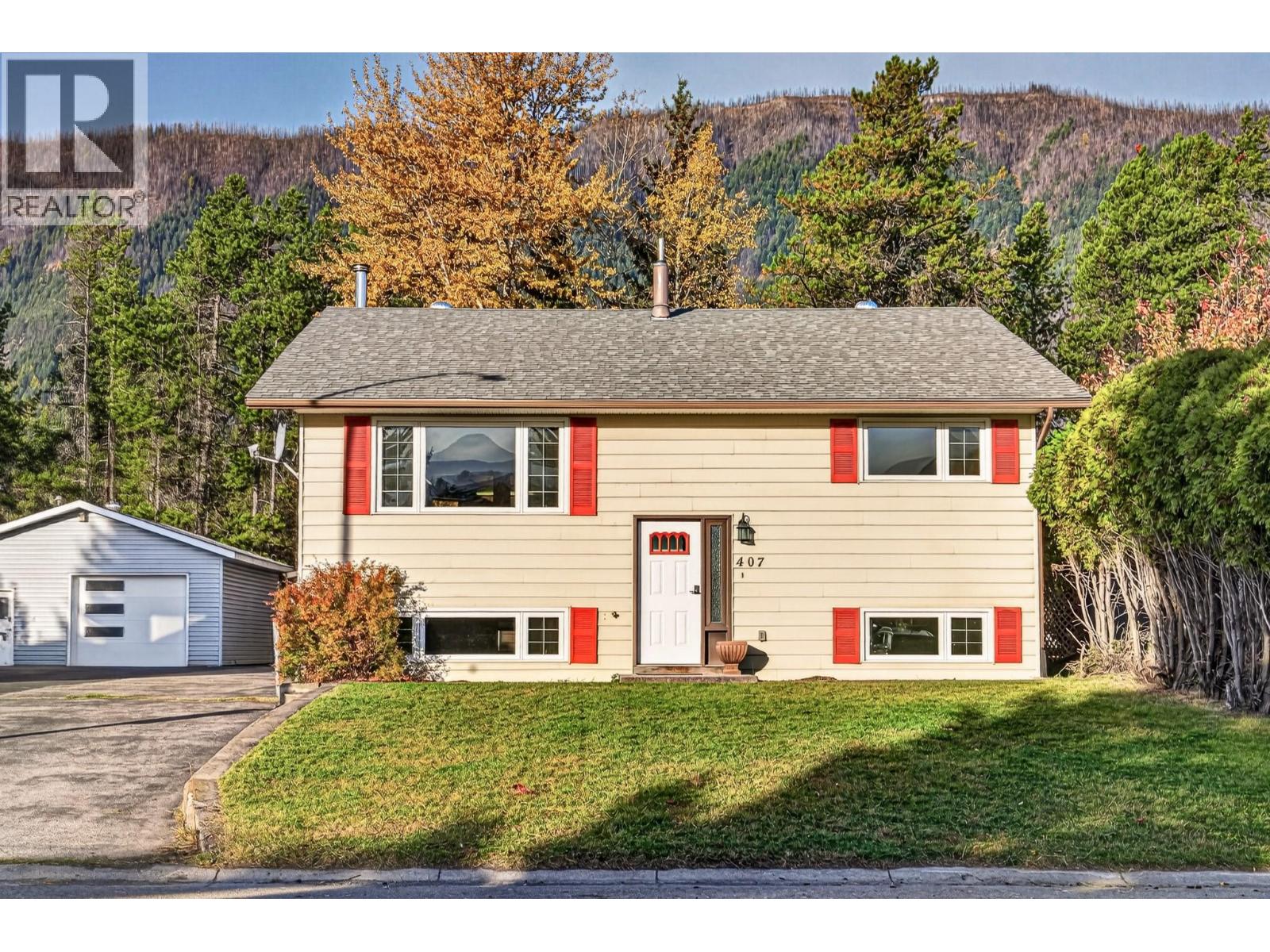 407 Maple Street Property Photo 56