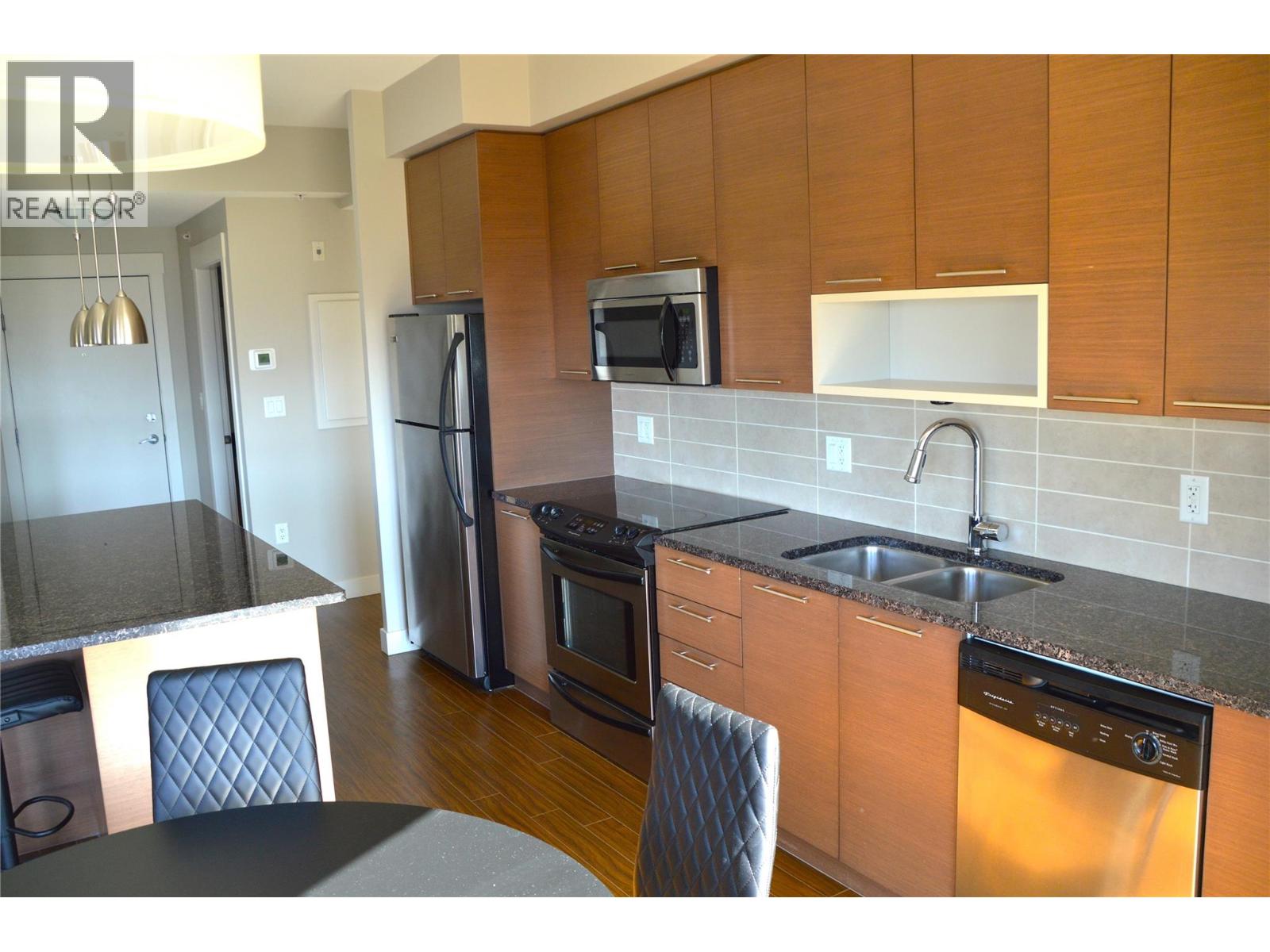 1403-1000 Talasa Way Property Photo 14