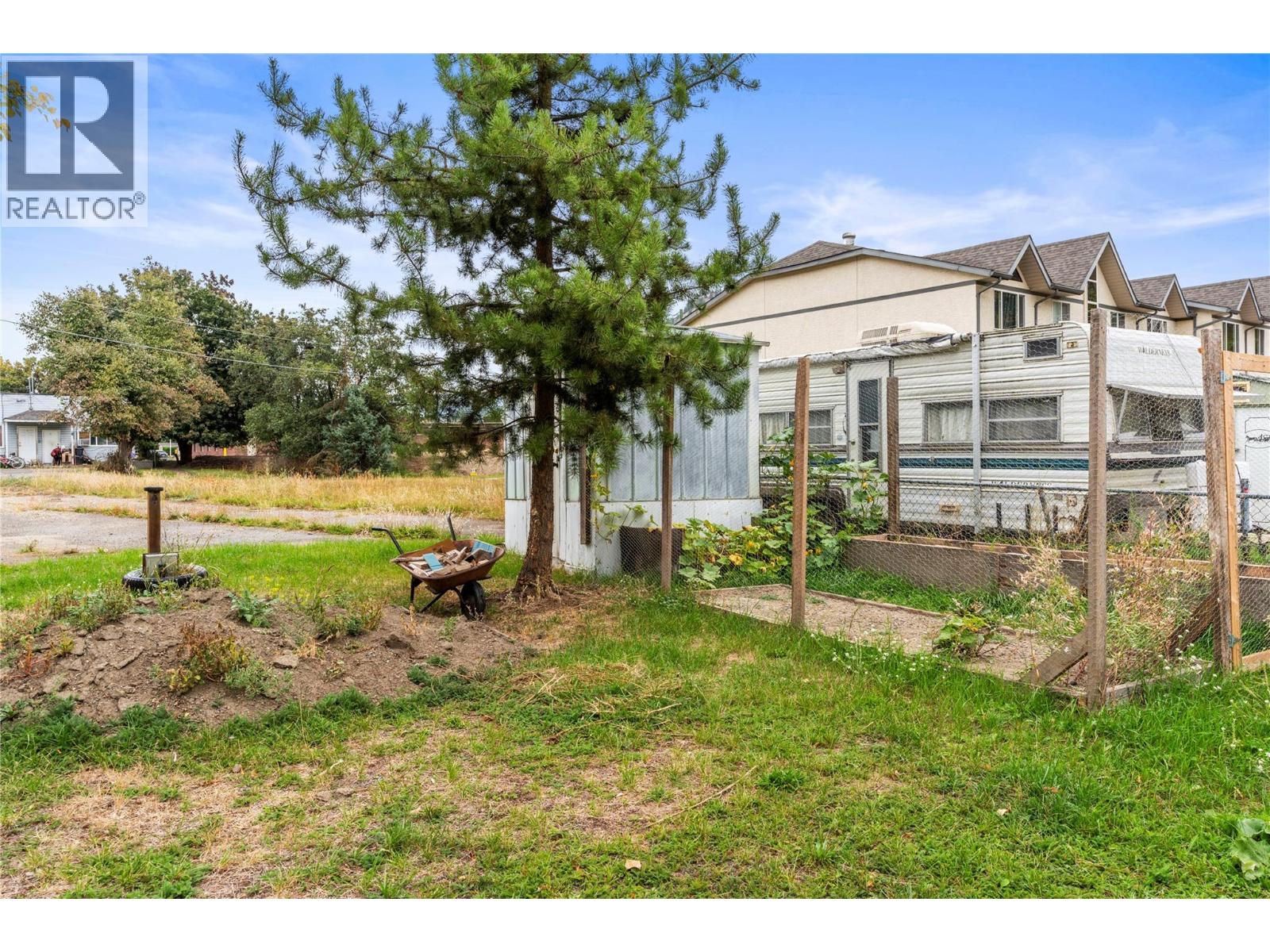 1879 Faulkner Avenue Unit# 4 Property Photo 6