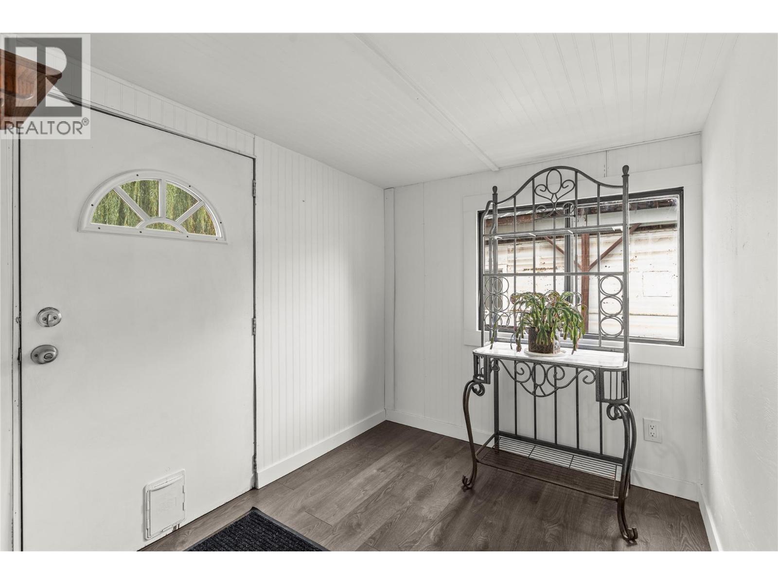 1879 Faulkner Avenue Unit# 4 Property Photo 9
