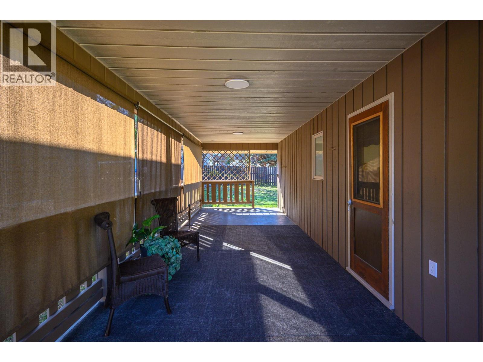 1604 39a Avenue Property Photo 2