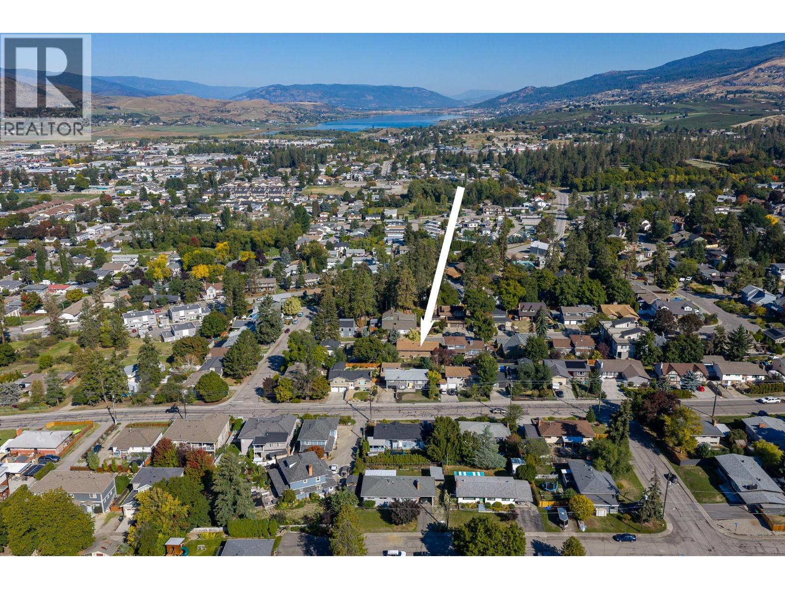 1604 39a Avenue Property Photo 7