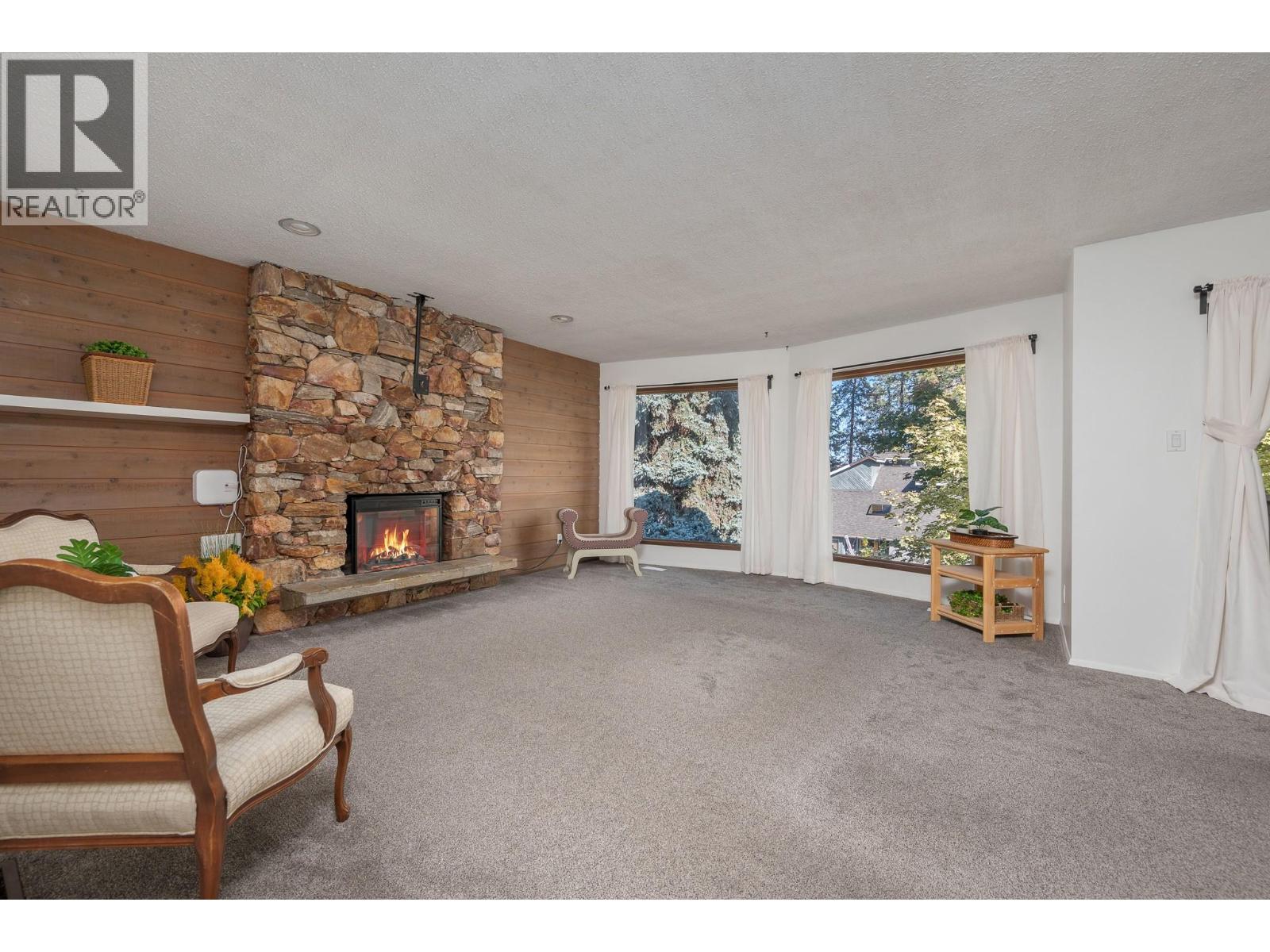 1604 39a Avenue Property Photo 16