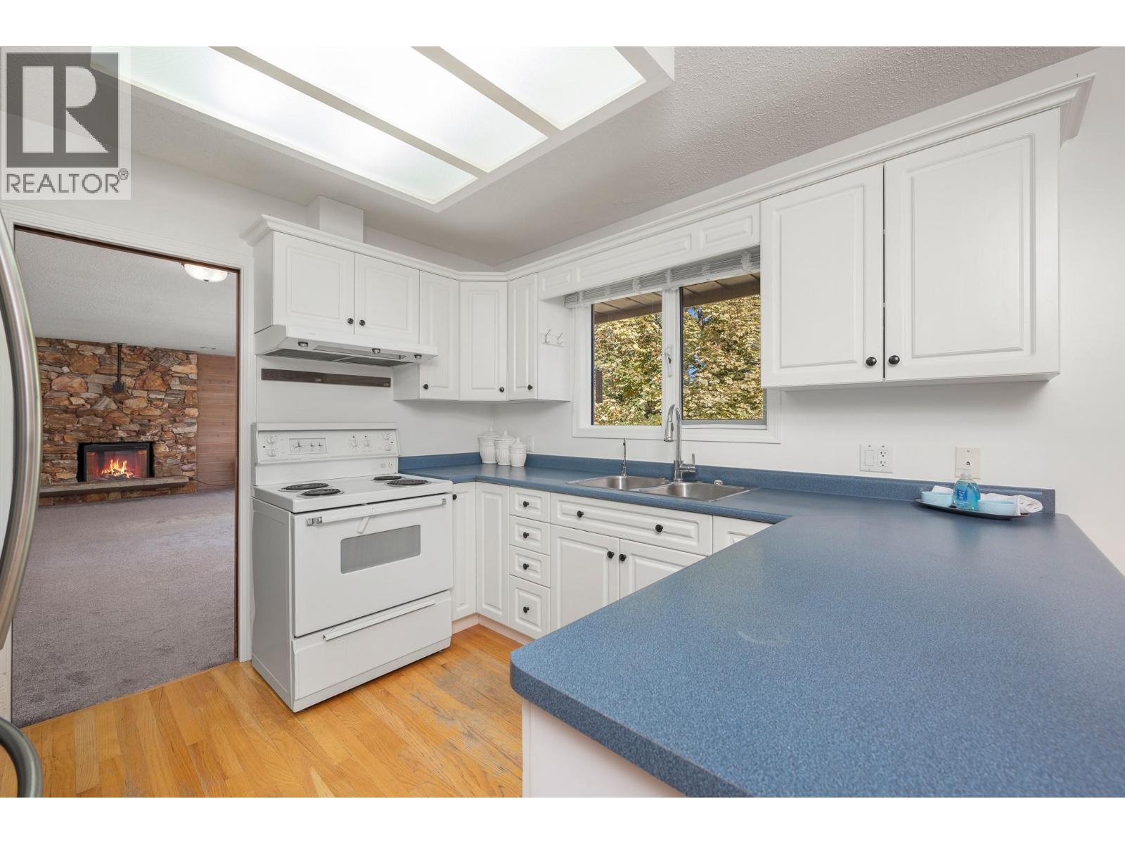 1604 39a Avenue Property Photo 21