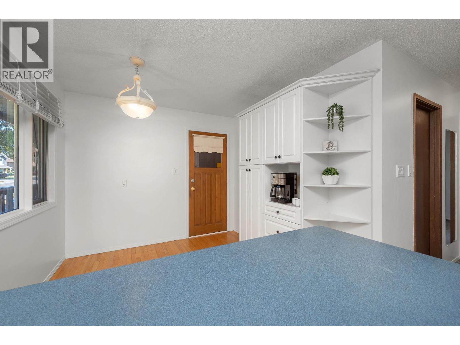 1604 39a Avenue Property Photo 24