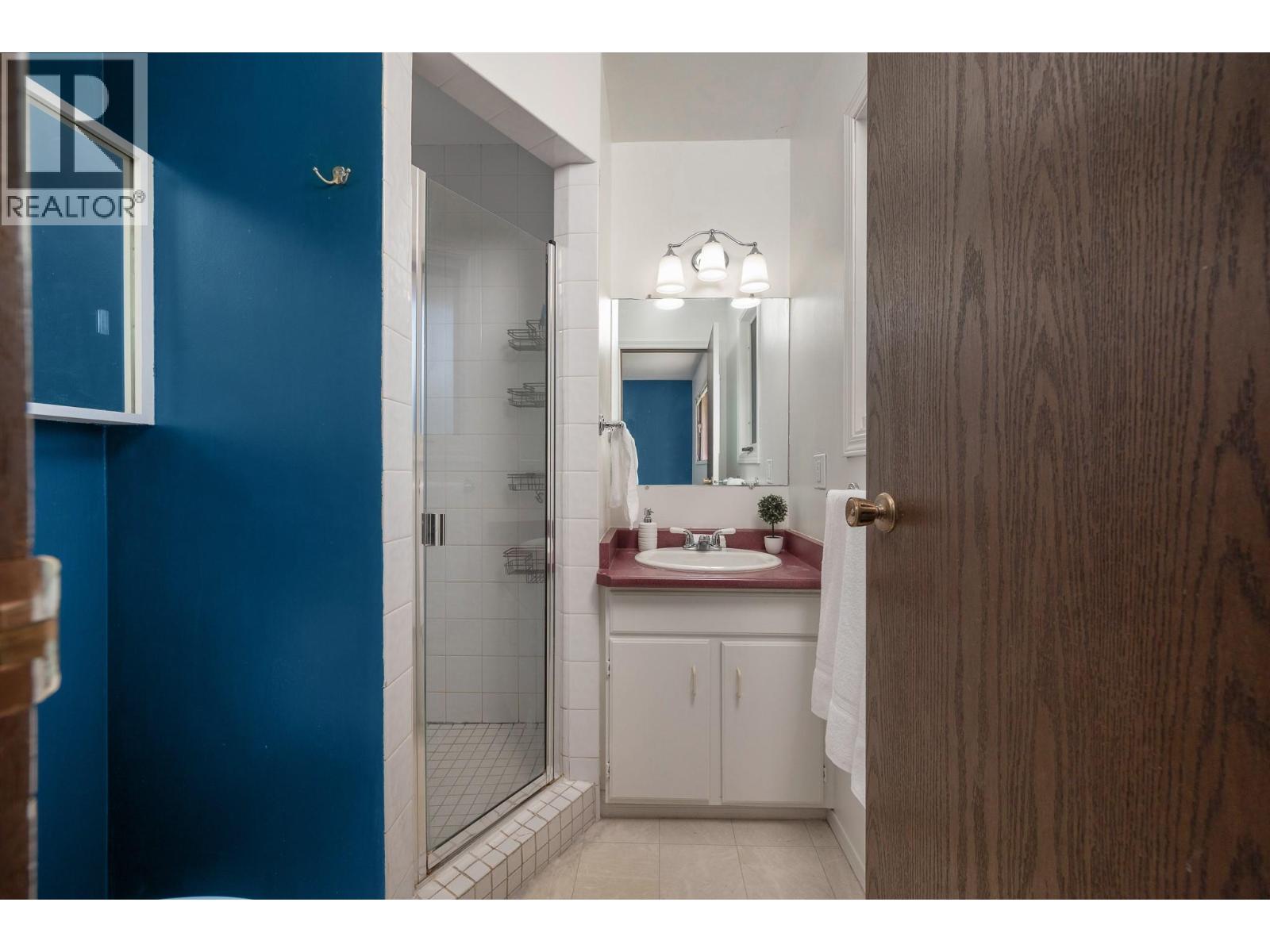 1604 39a Avenue Property Photo 27