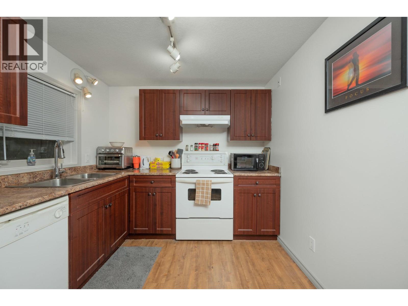 1604 39a Avenue Property Photo 31