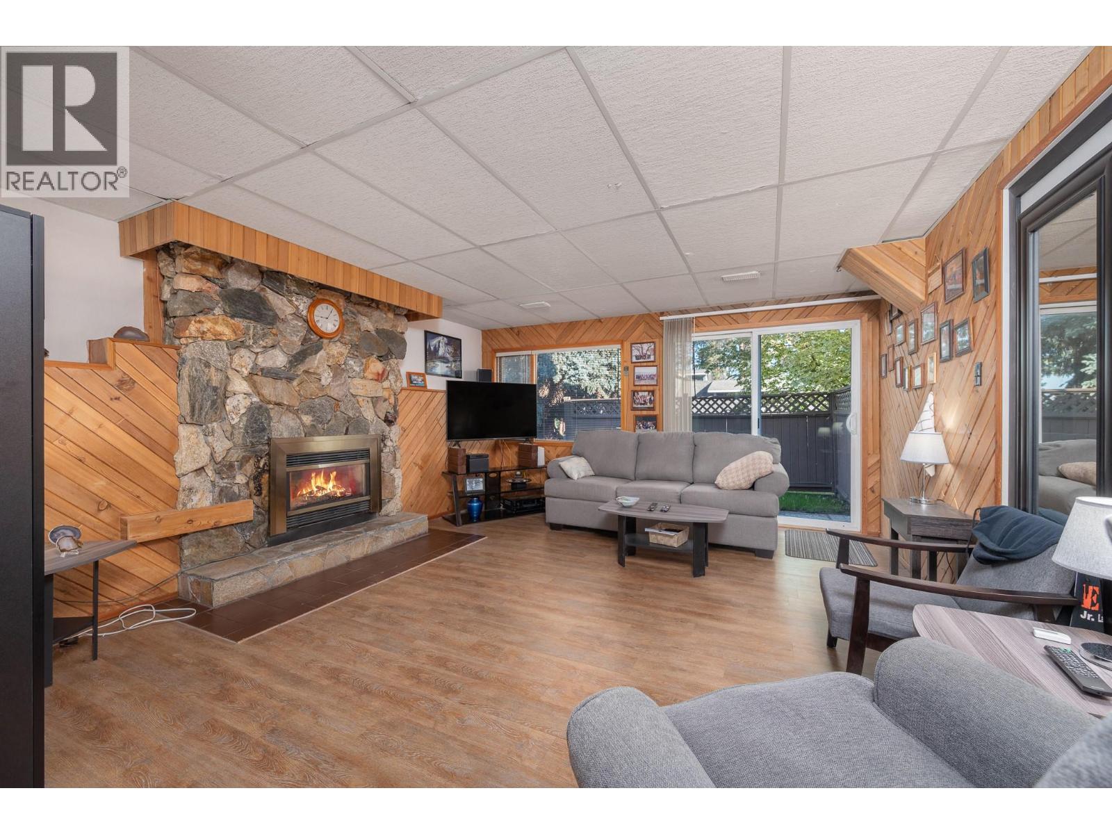 1604 39a Avenue Property Photo 34