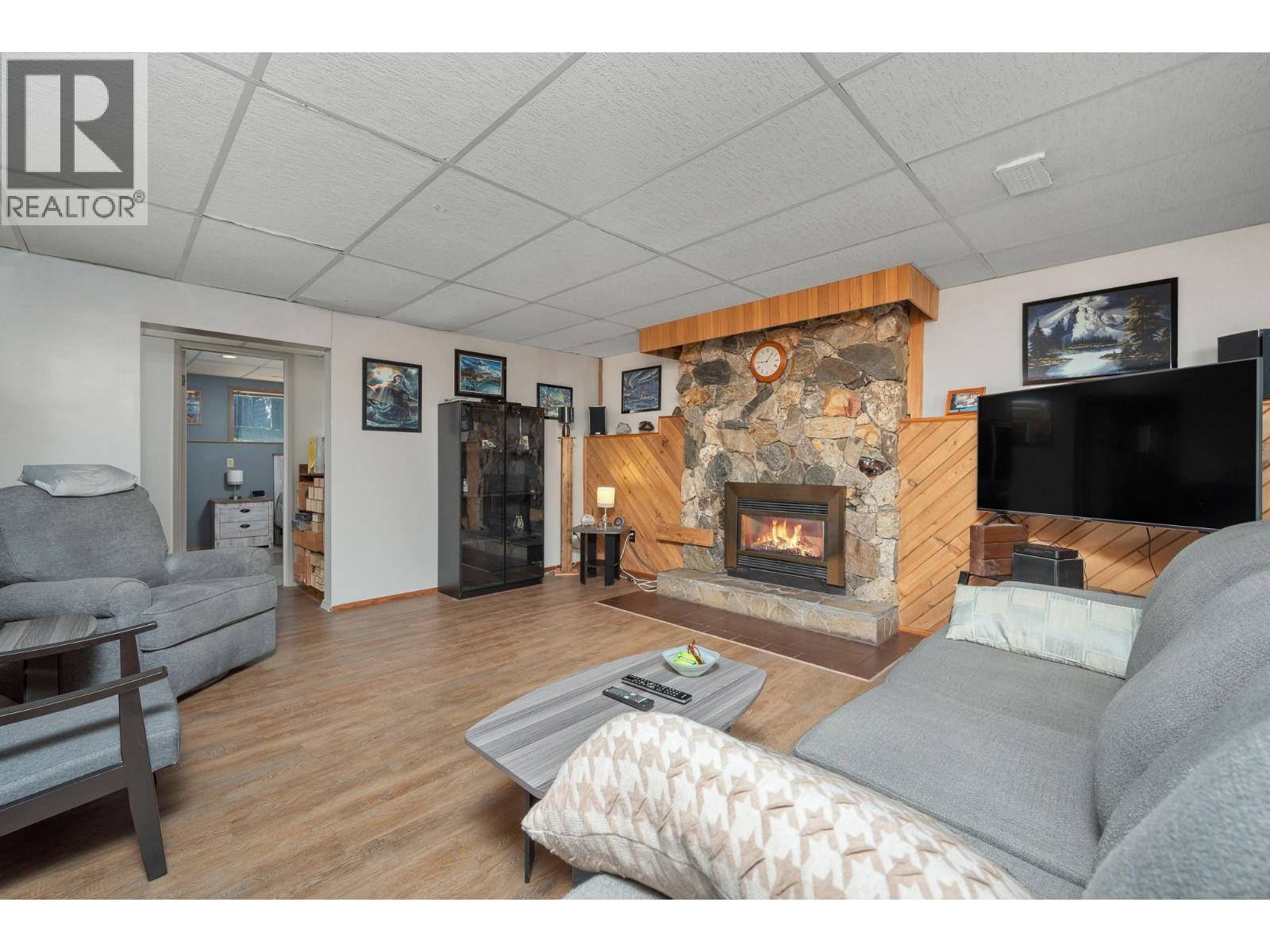 1604 39a Avenue Property Photo 35