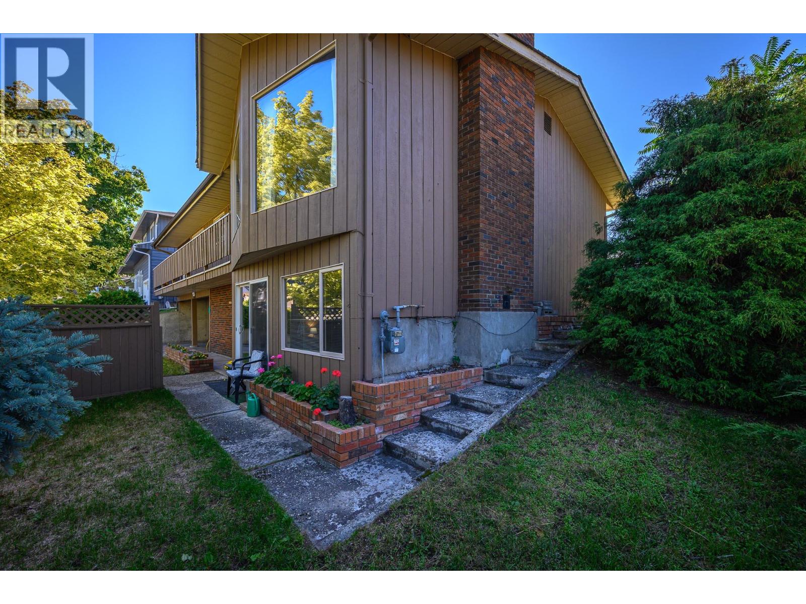 1604 39a Avenue Property Photo 38