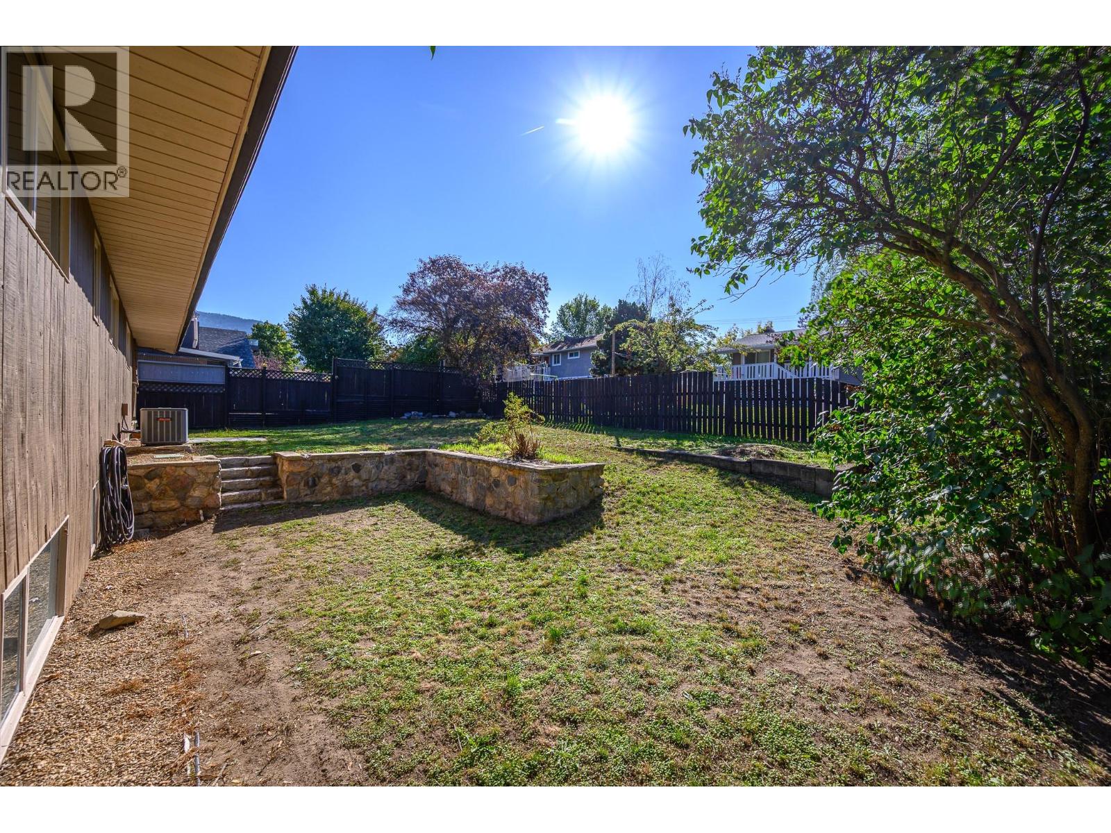 1604 39a Avenue Property Photo 39