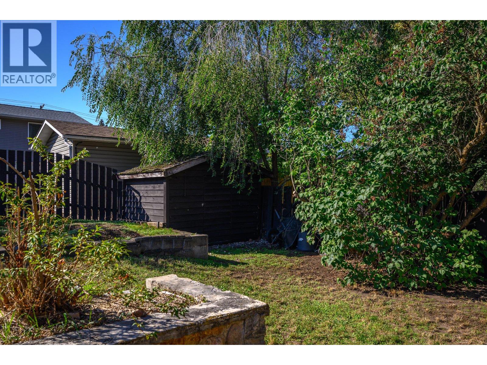 1604 39a Avenue Property Photo 40