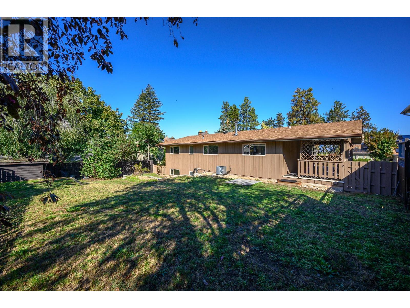 1604 39a Avenue Property Photo 42