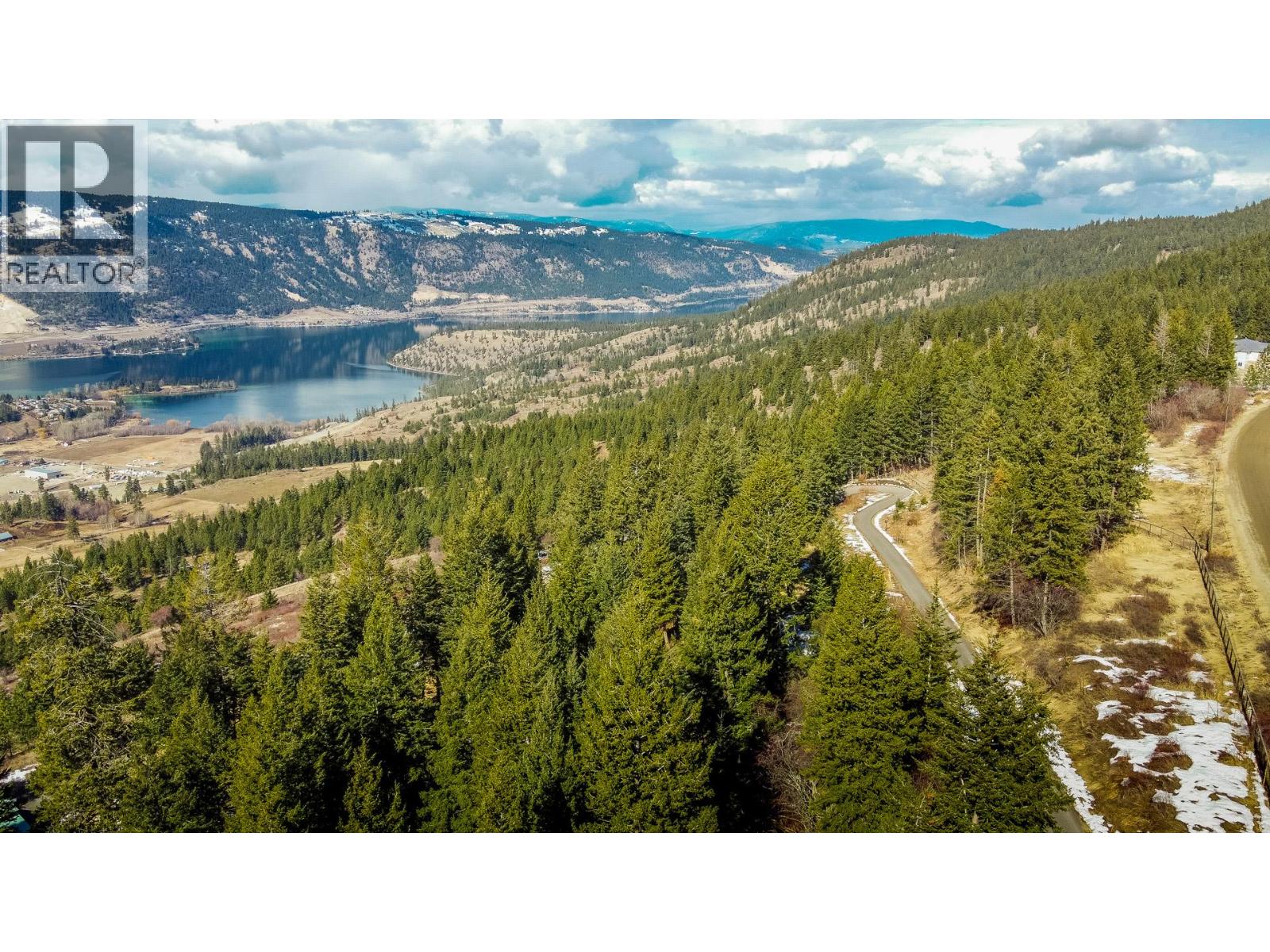 6051 Oyama Lake Road Property Photo 12