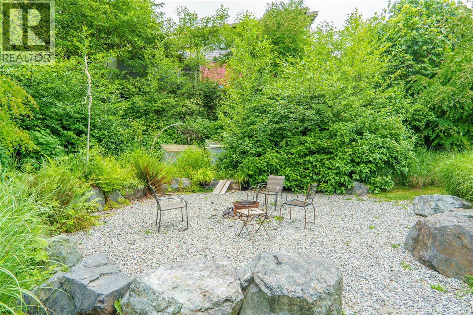 122 605 Gibson St Property Photo 29
