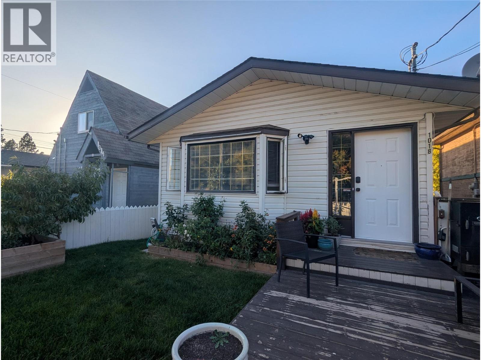 1018 Hillside Avenue Property Photo 2