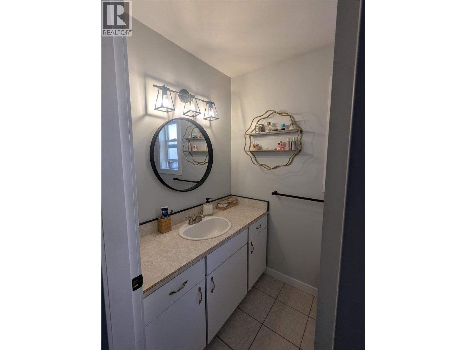 1018 Hillside Avenue Property Photo 15