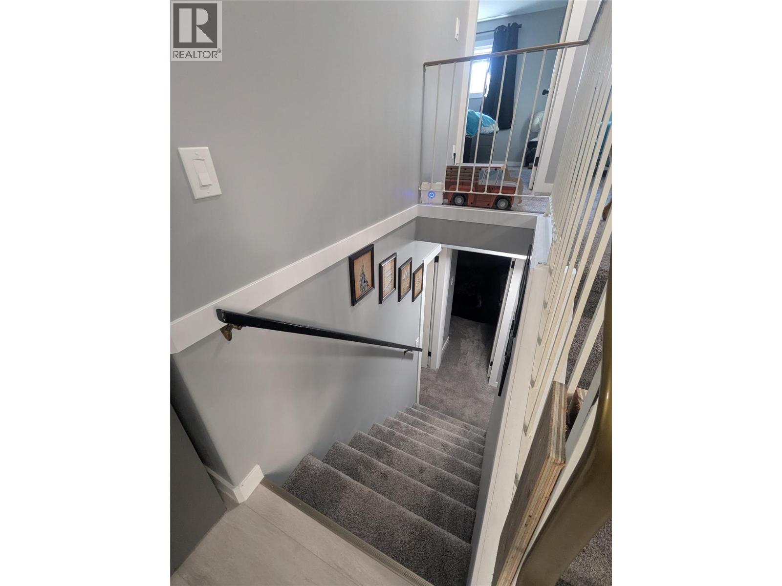 1018 Hillside Avenue Property Photo 17