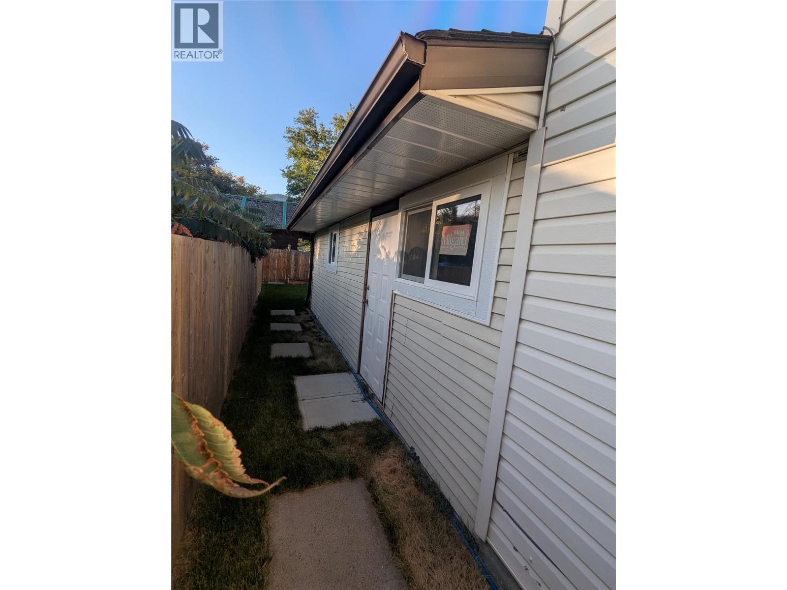 1018 Hillside Avenue Property Photo 28