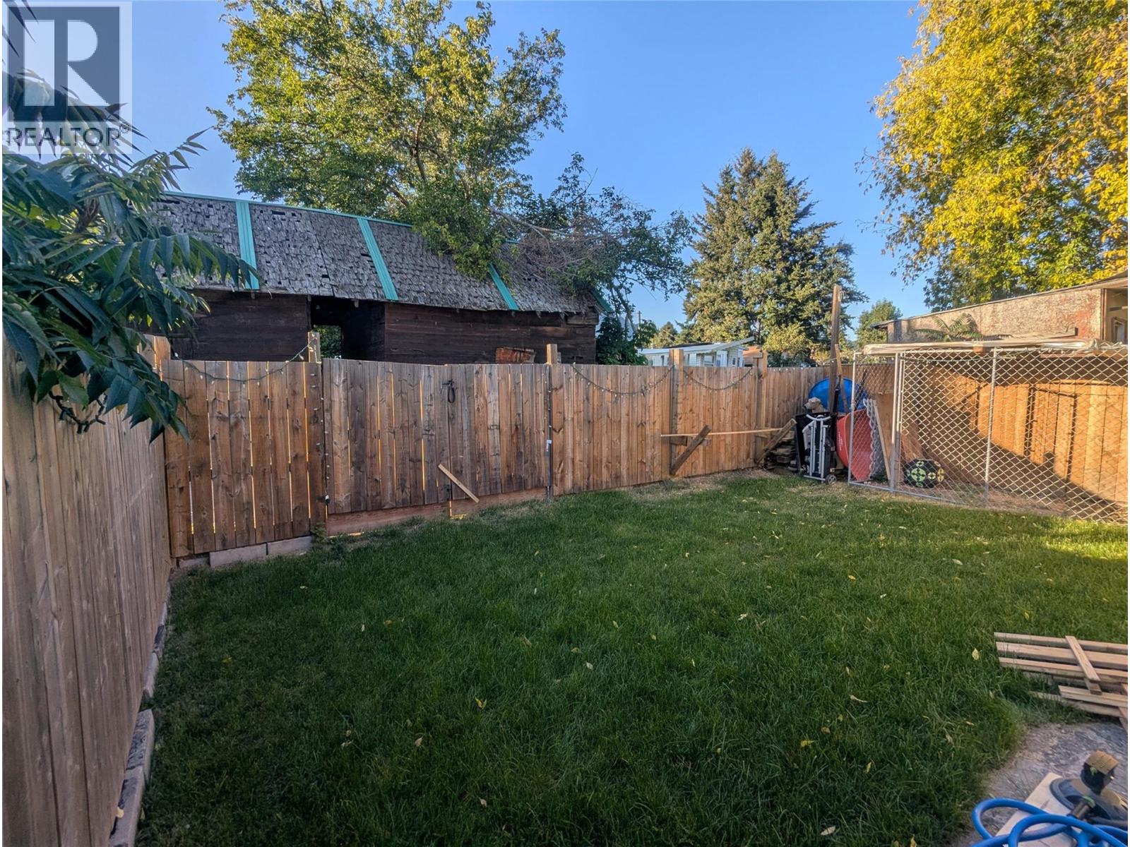 1018 Hillside Avenue Property Photo 29