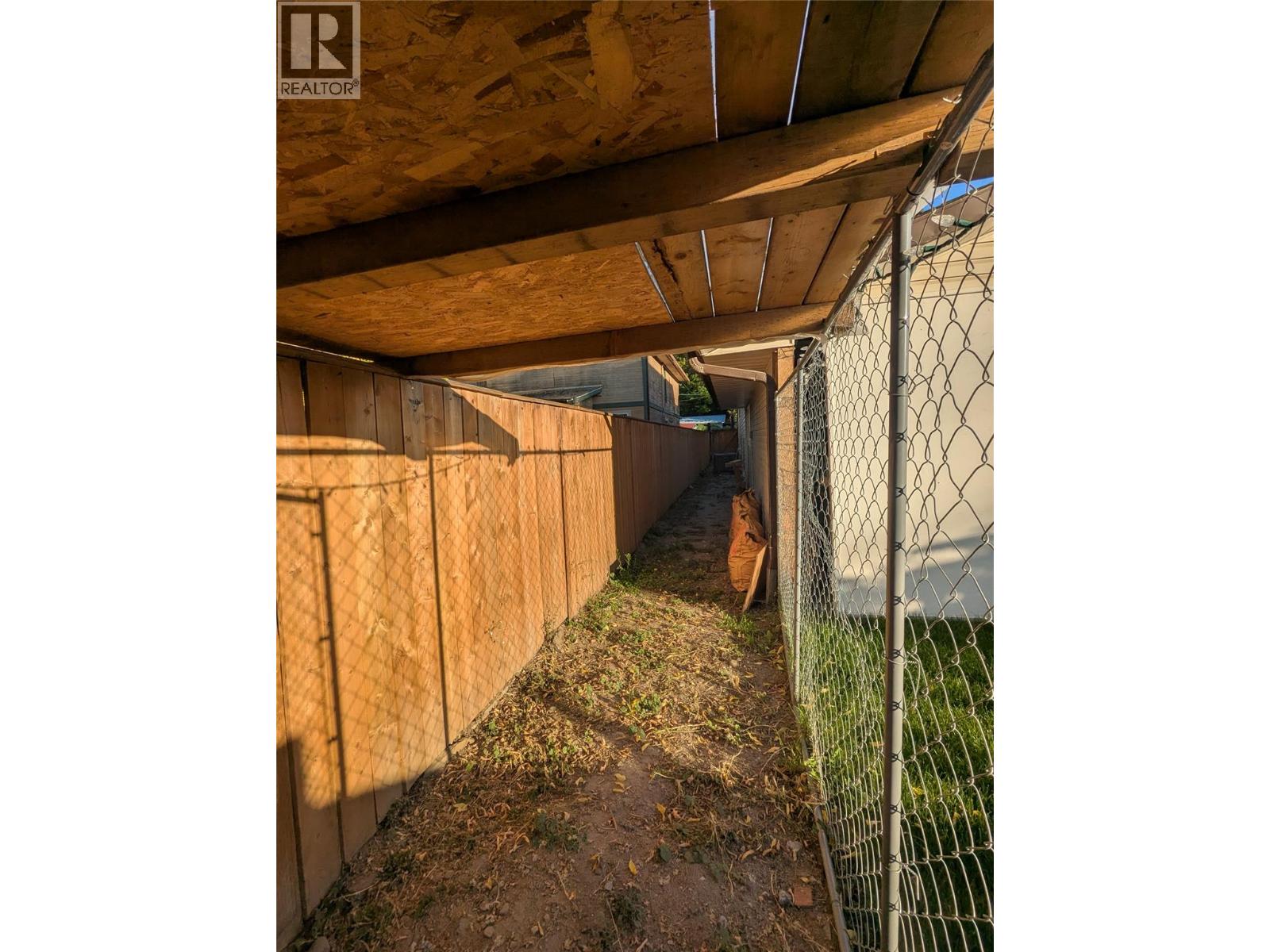 1018 Hillside Avenue Property Photo 32