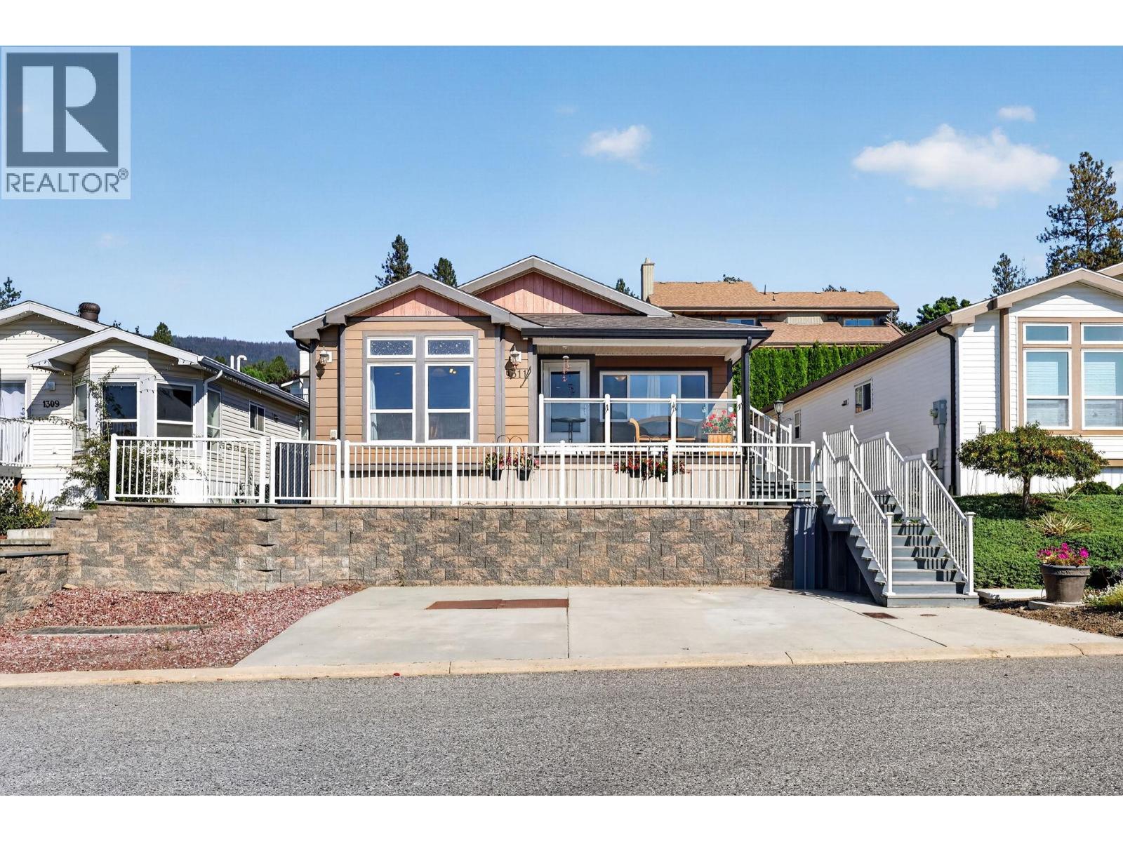 2440 Old Okanagan Highway Unit# 1311