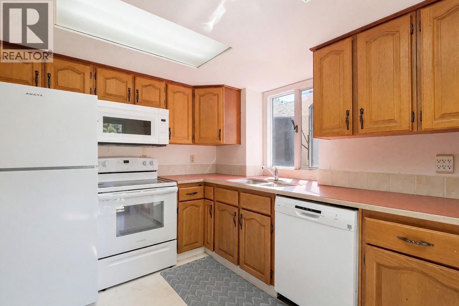144 Sumac Ridge Drive Unit# 5 Property Photo 13