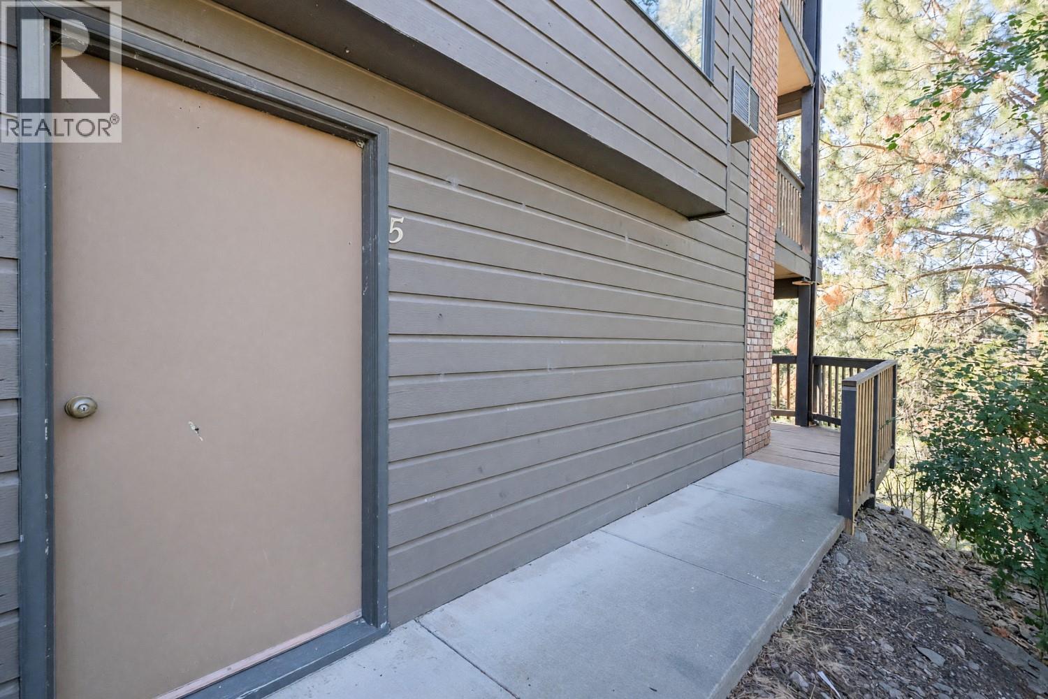 144 Sumac Ridge Drive Unit# 5 Property Photo 30