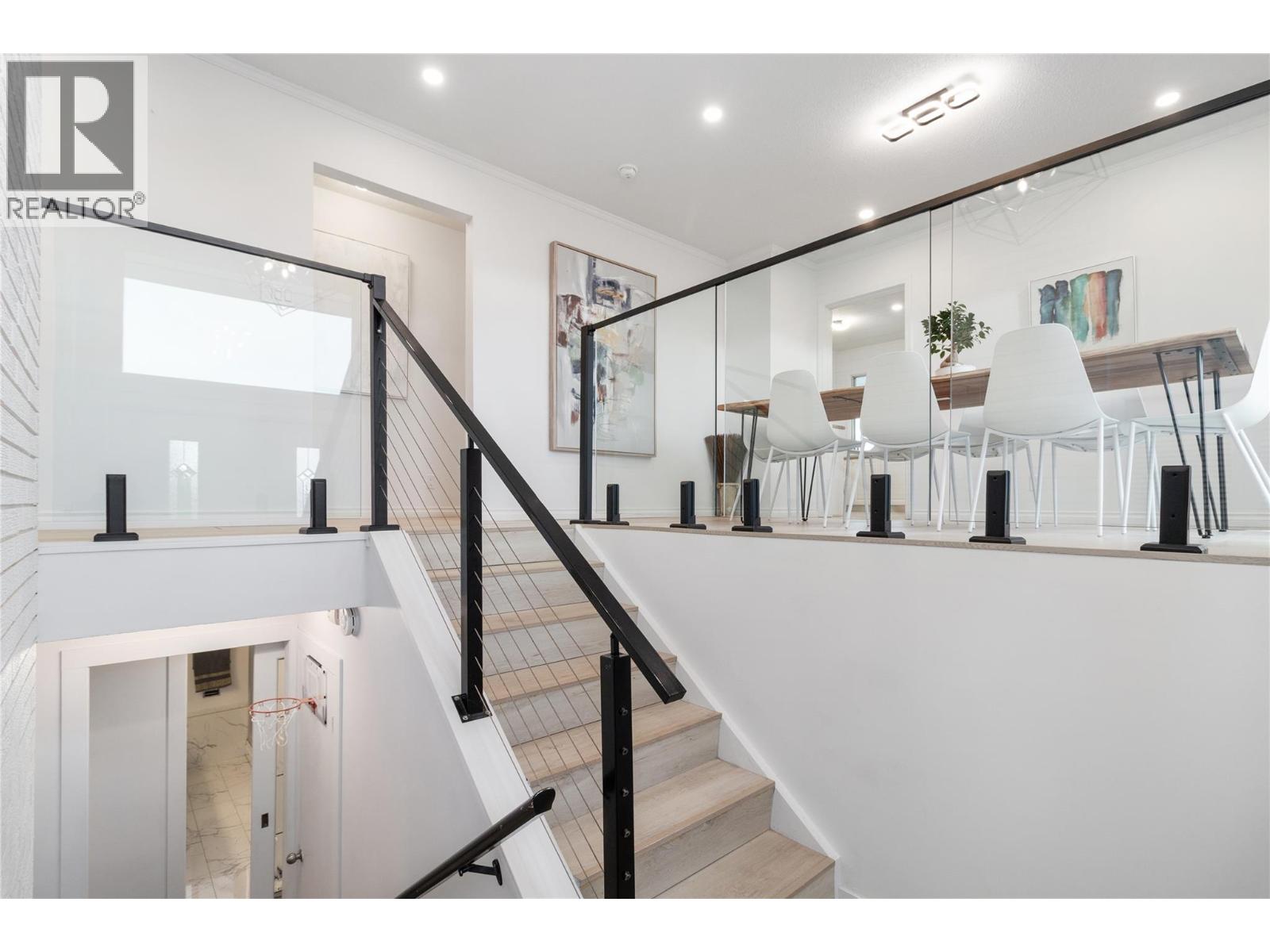 2618 Thacker Drive Property Photo 1