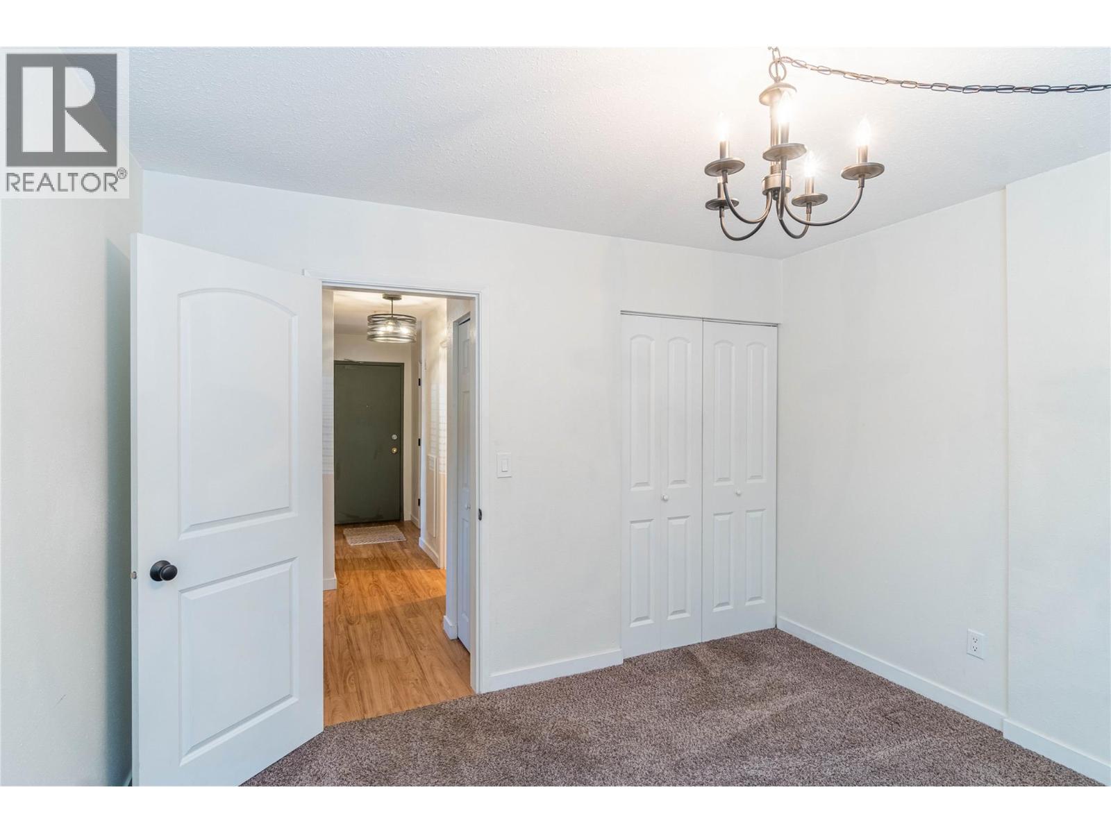 555 Dalgleish Drive Unit# 106 Property Photo 11
