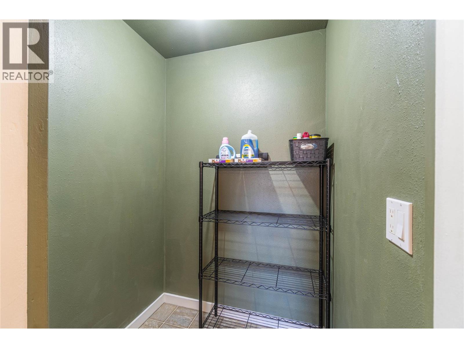 555 Dalgleish Drive Unit# 106 Property Photo 12