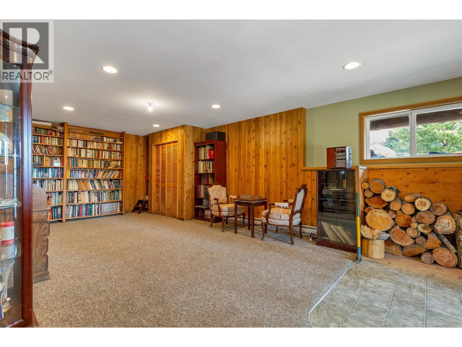 27 Pine Road Property Photo 36