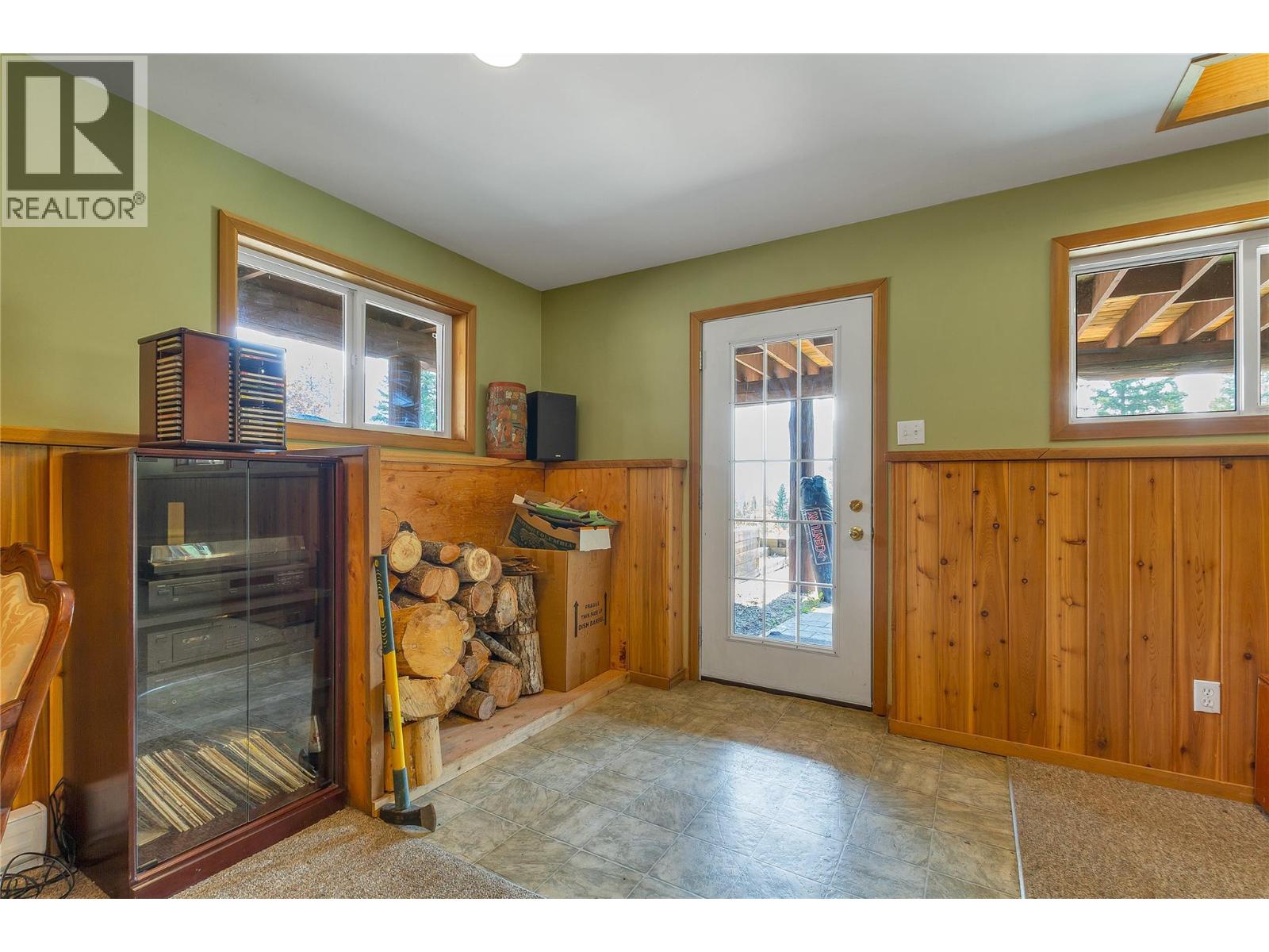 27 Pine Road Property Photo 38