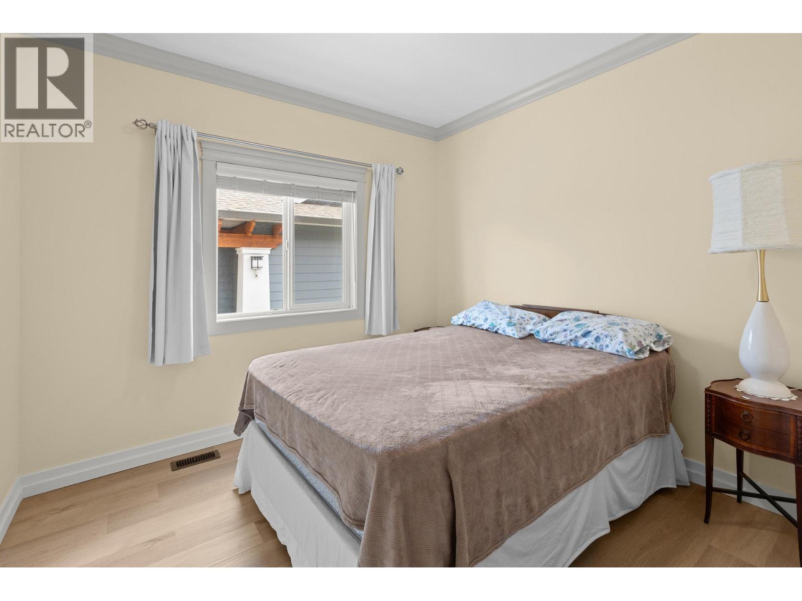 2092 Clover Drive Property Photo 19