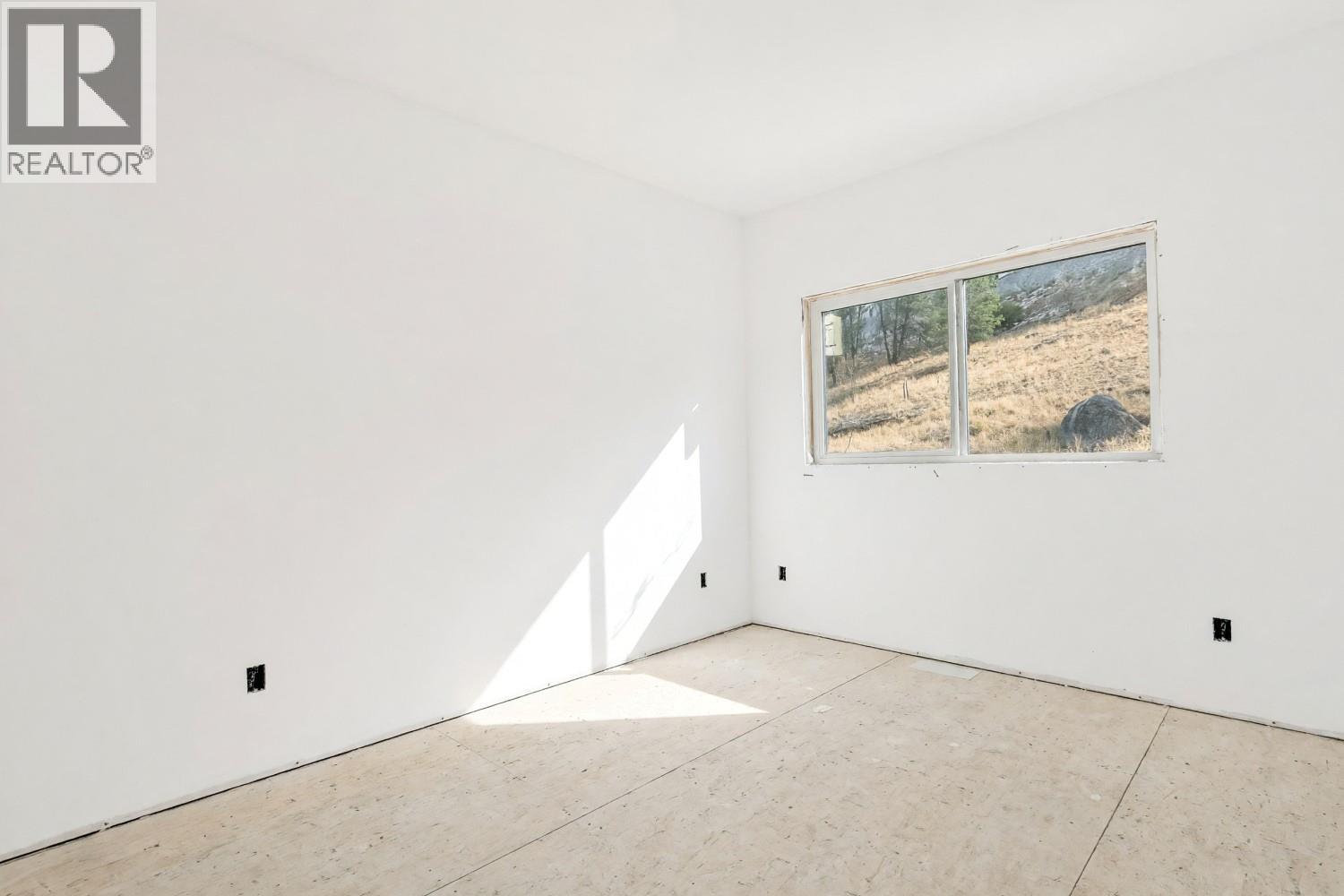 2830 Evergreen Drive Unit# 101 Property Photo 19